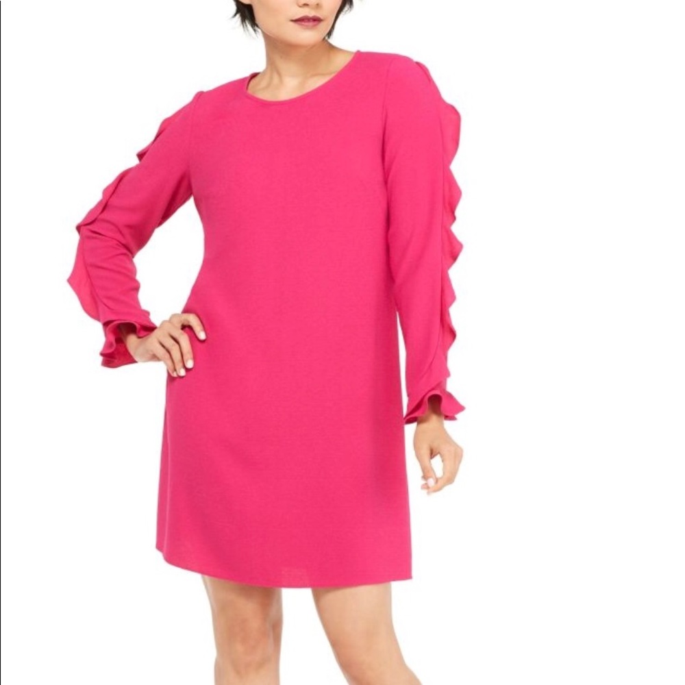 *Clearance* MAGGY LONDON ruffle sleeve dress